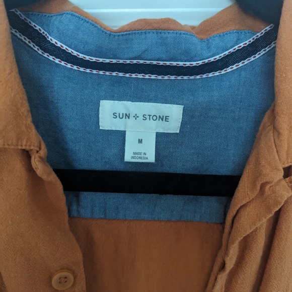 Linen Burnt Orange short Sleeve Button down - Picture 3 of 3